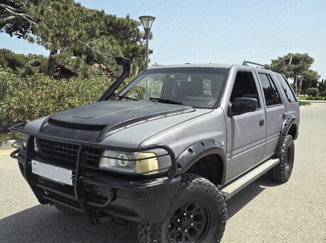 Opel Frontera 1992