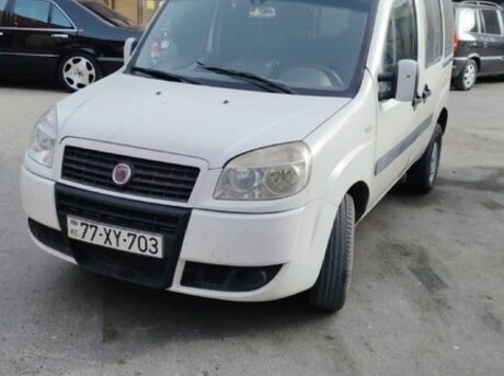 Fiat Doblo 2011
