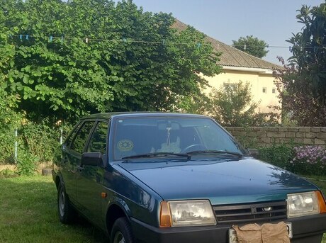 LADA (VAZ) 21099 1999
