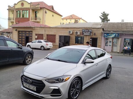 Hyundai Elantra 2017