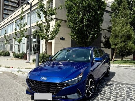 Hyundai Elantra 2021