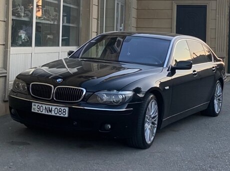 BMW 750 2008