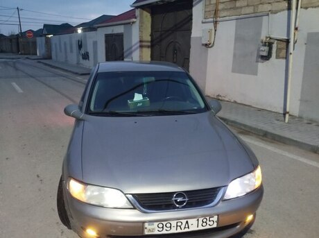 Opel Vectra 2000