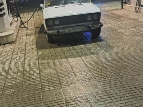 LADA (VAZ) 2106 1985