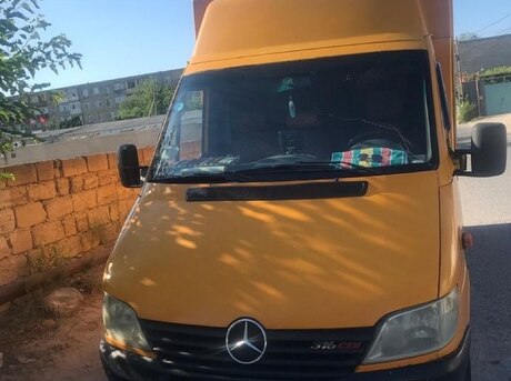 Mercedes Sprinter 213 2001