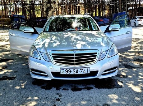 Mercedes E 220 d 2011