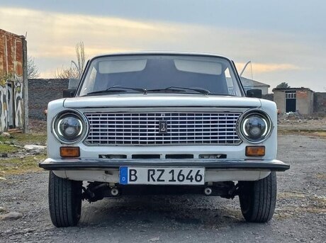 LADA (VAZ) 21011 1984