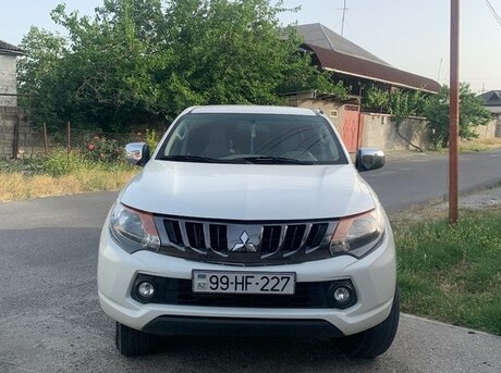 Mitsubishi L200 2017