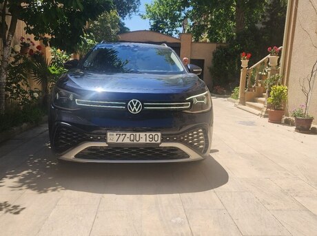 Volkswagen ID.6 Crozz 2023