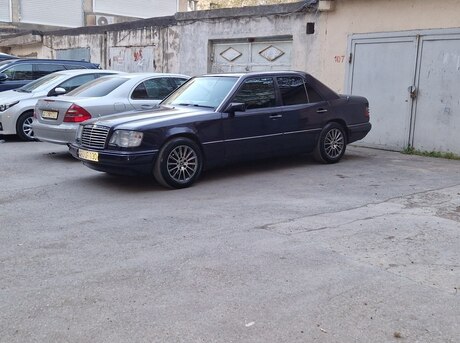 Mercedes E 220 1995