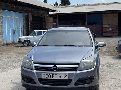 Opel Astra 2006