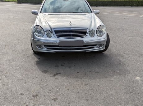 Mercedes E 220 d 2002