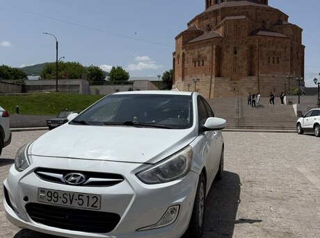 Hyundai Accent 2016