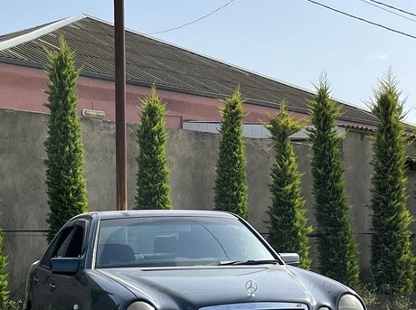 Mercedes E 240 1998