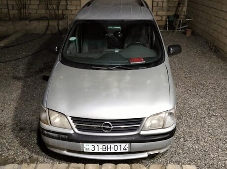 Opel Sintra 1997