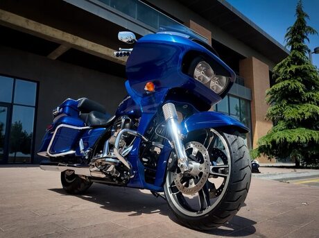 Harley-Davidson Road Glide ST