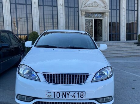 Daewoo Gentra 2014