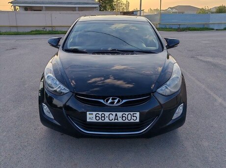 Hyundai Elantra 2011