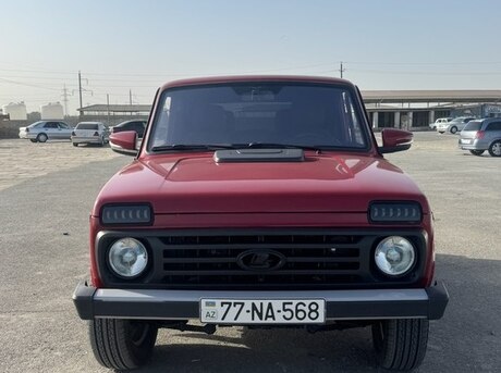 LADA (VAZ) Niva 2009