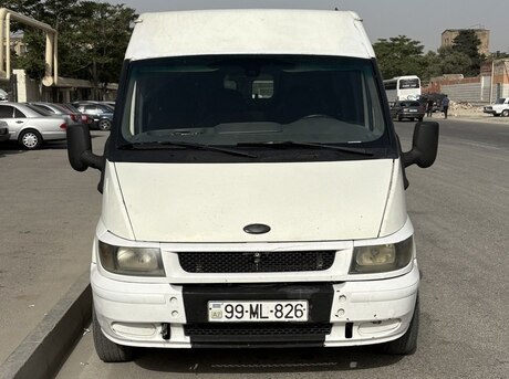 Ford Transit 2004