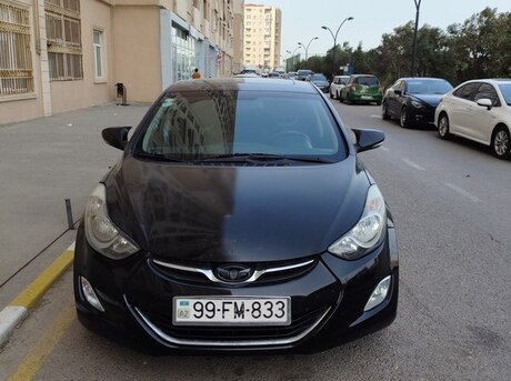 Hyundai Elantra 2013