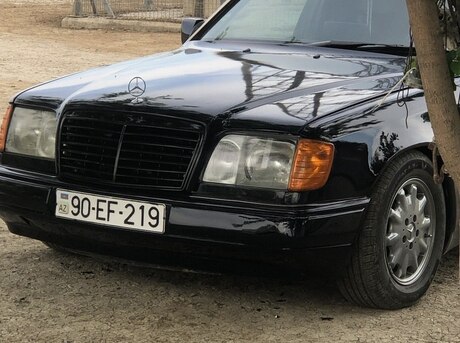 Mercedes E 220 1993