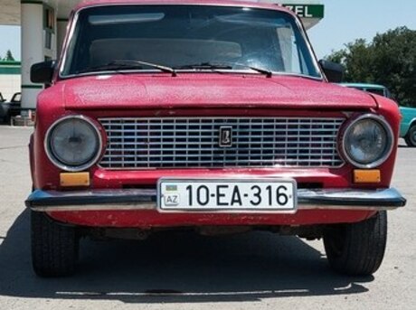 LADA (VAZ) 21011 1983