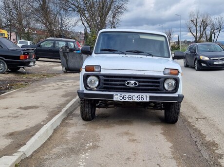 LADA (VAZ) Niva 1998