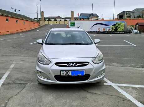 Hyundai Accent 2011