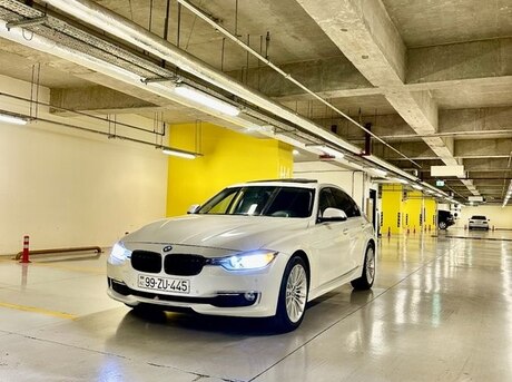 BMW 328 2012