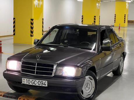 Mercedes 190 1993