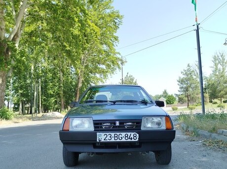 LADA (VAZ) 21099 2001