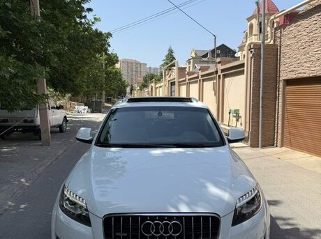 Audi Q7 2011