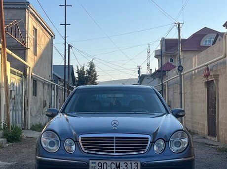 Mercedes E 240 2002