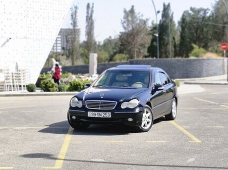Mercedes C 240 2003