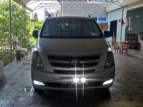 Hyundai H-1 2008
