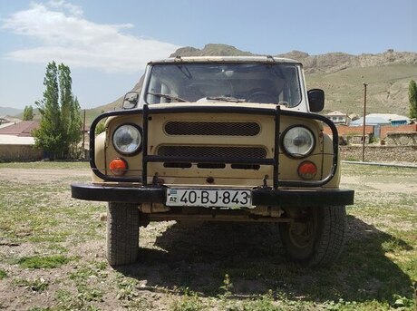 UAZ 31519
