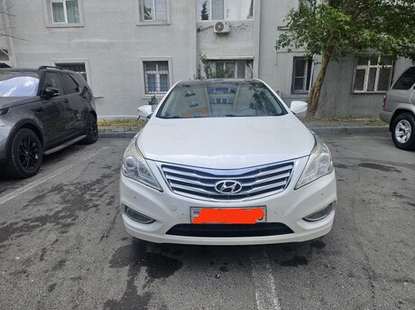 Hyundai Grandeur 2012