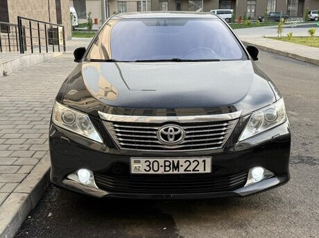 Toyota Camry 2013