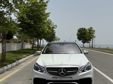 Mercedes E 200