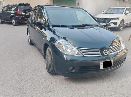 Nissan Tiida 2007