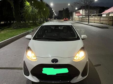 Toyota Aqua 2017