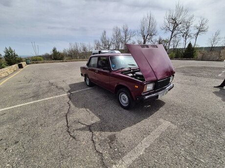 LADA (VAZ) 2107 1990