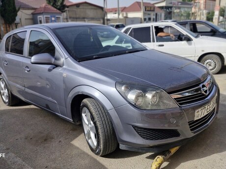 Opel Astra 2007