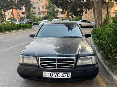 Mercedes C 180 2015