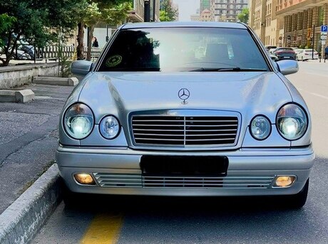 Mercedes E 240 1998