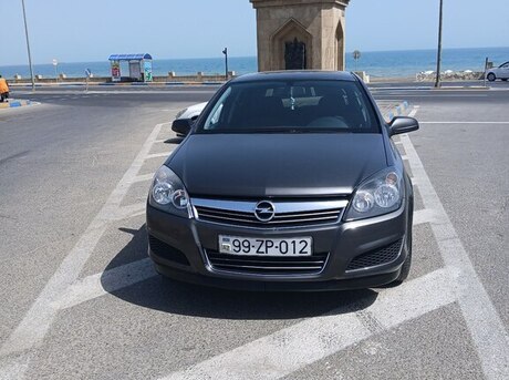 Opel Astra 2009