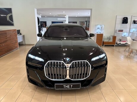 BMW 750e xDrive