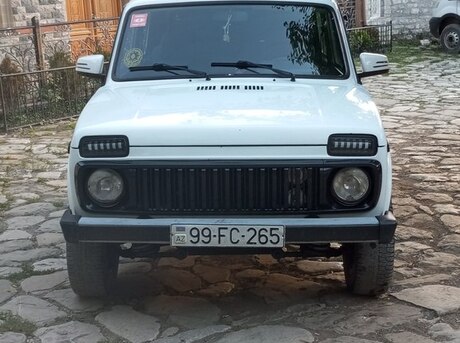 LADA (VAZ) Niva 2013