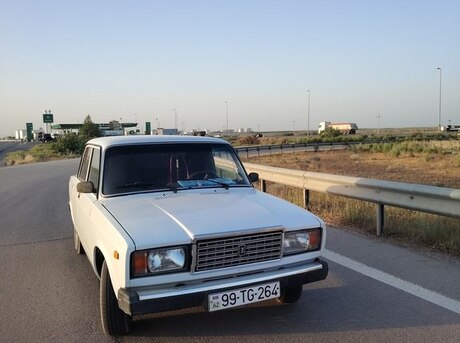 LADA (VAZ) 2107 2003